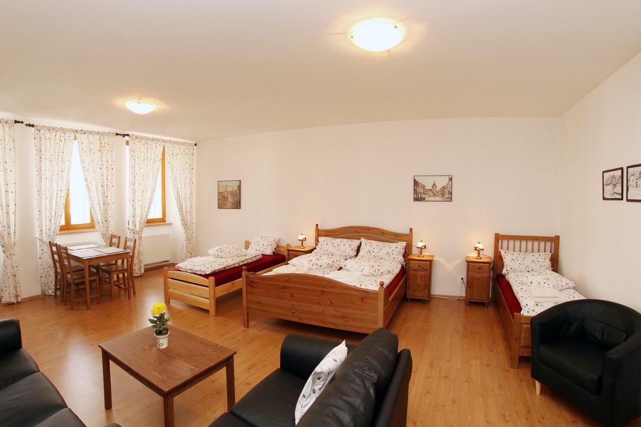Penzion U Chodskeho Hradu Domazlice Exterior photo